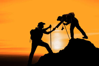 Mtn Climbers helping hand